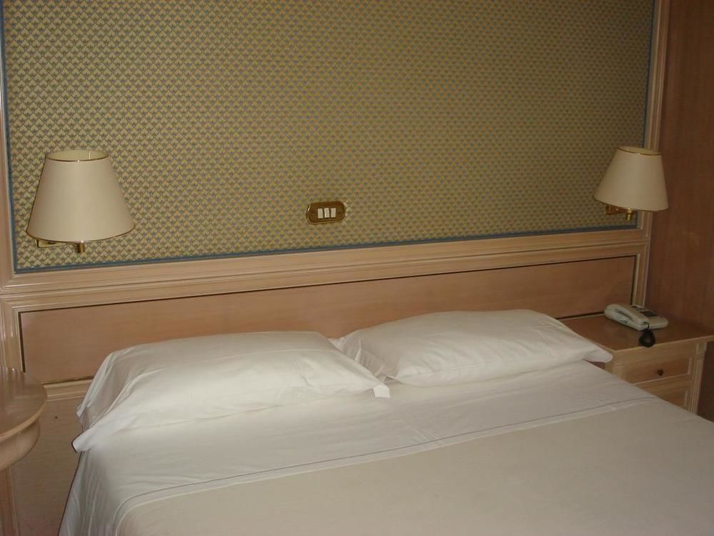 Hotel Al Castello Verona Exterior photo